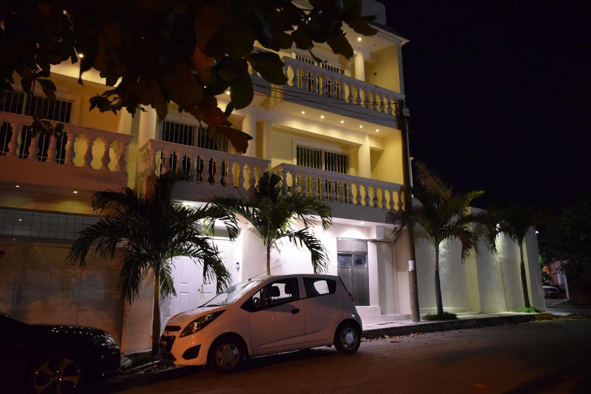 Khách sạn hẻo lánh Casa Bella Vida 3*