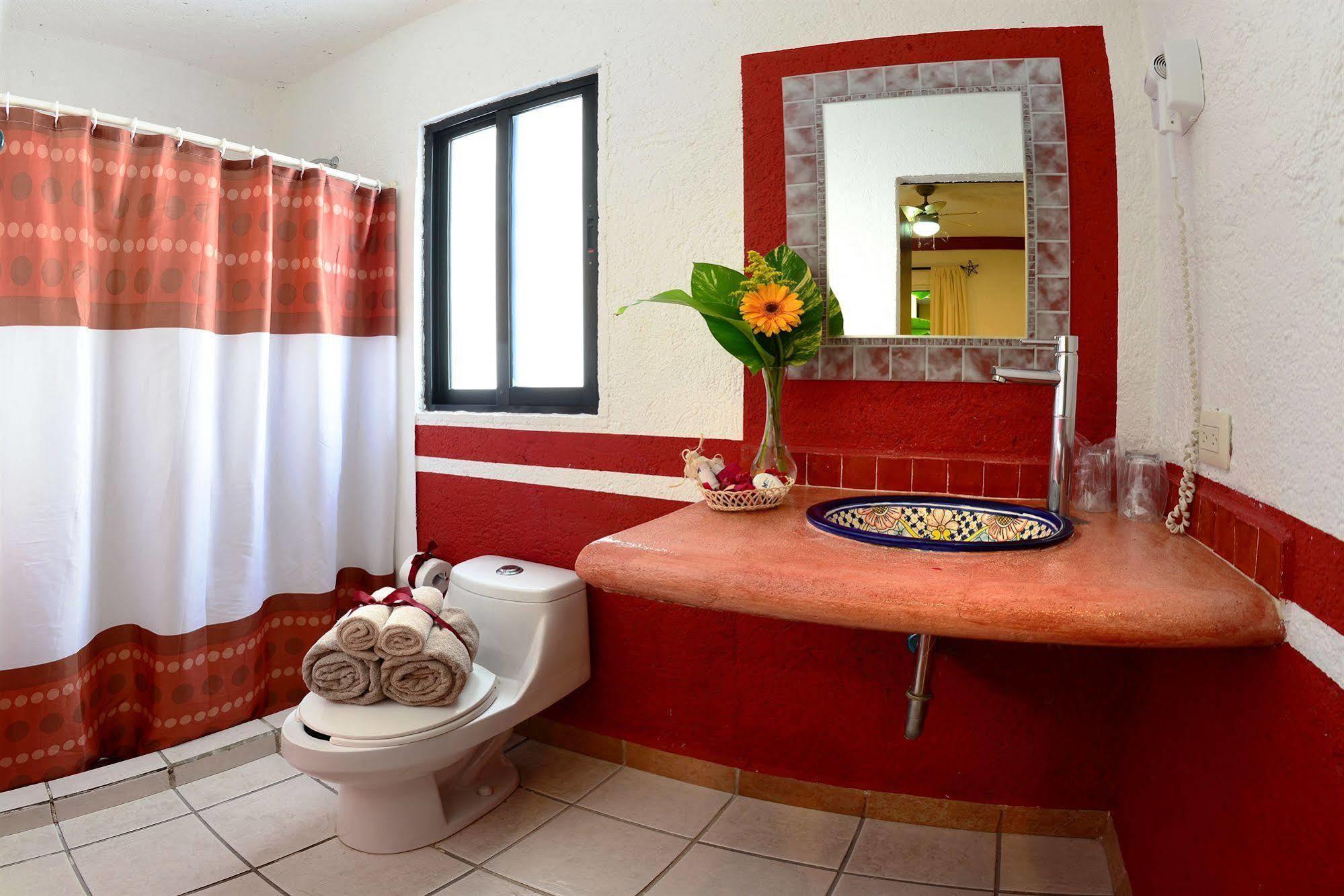 Hacienda Mariposa Hotel
