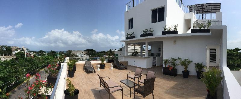 Xell Suites & Hotel