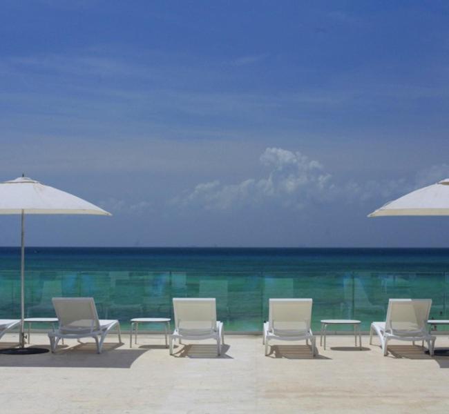 Hotel E-motions & Beach Club Playa del Carmen