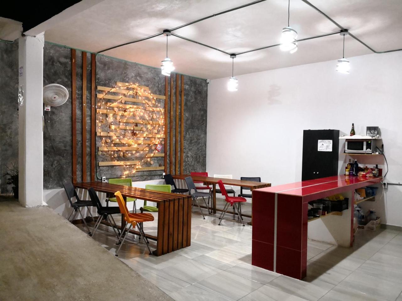 Hostal Kaban 44