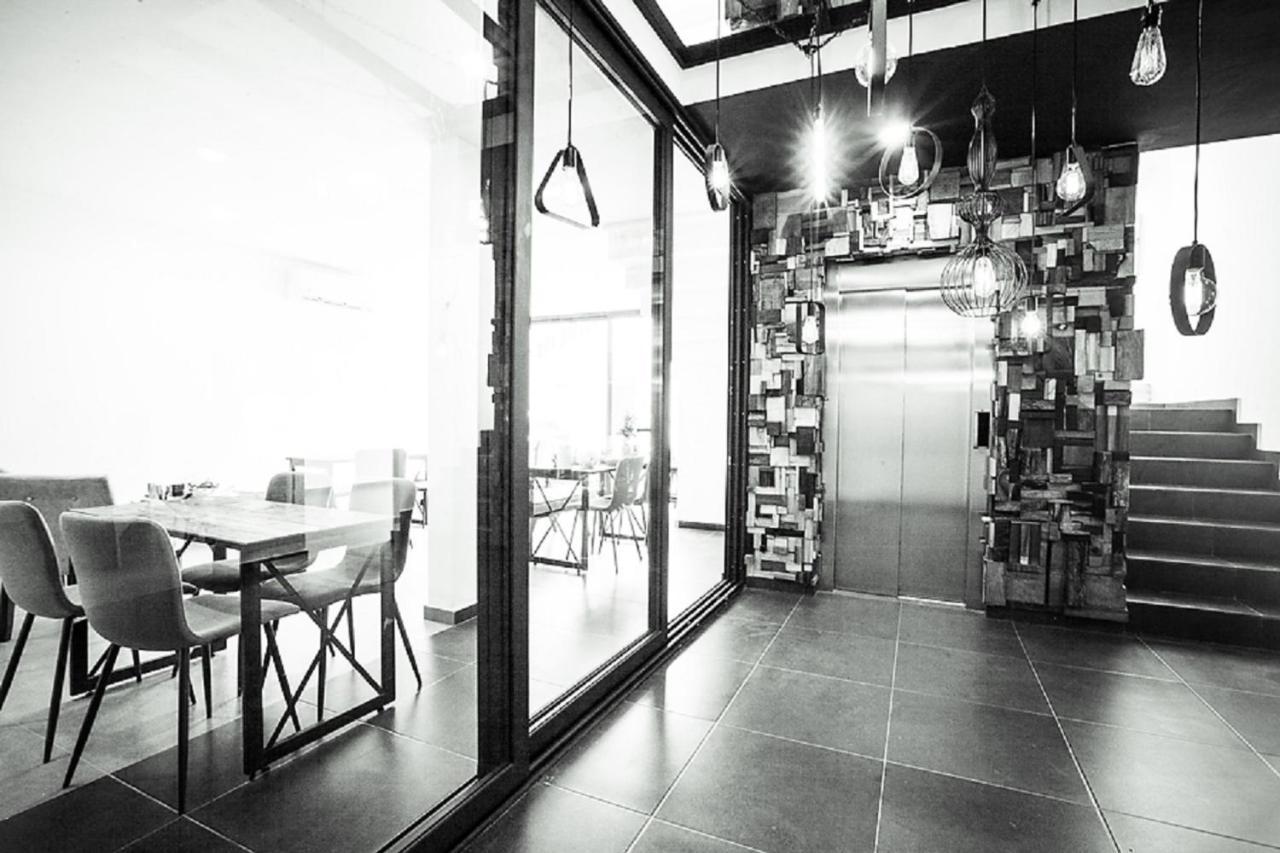 Mow Midtown & Residences Khách sạn Playa del Carmen