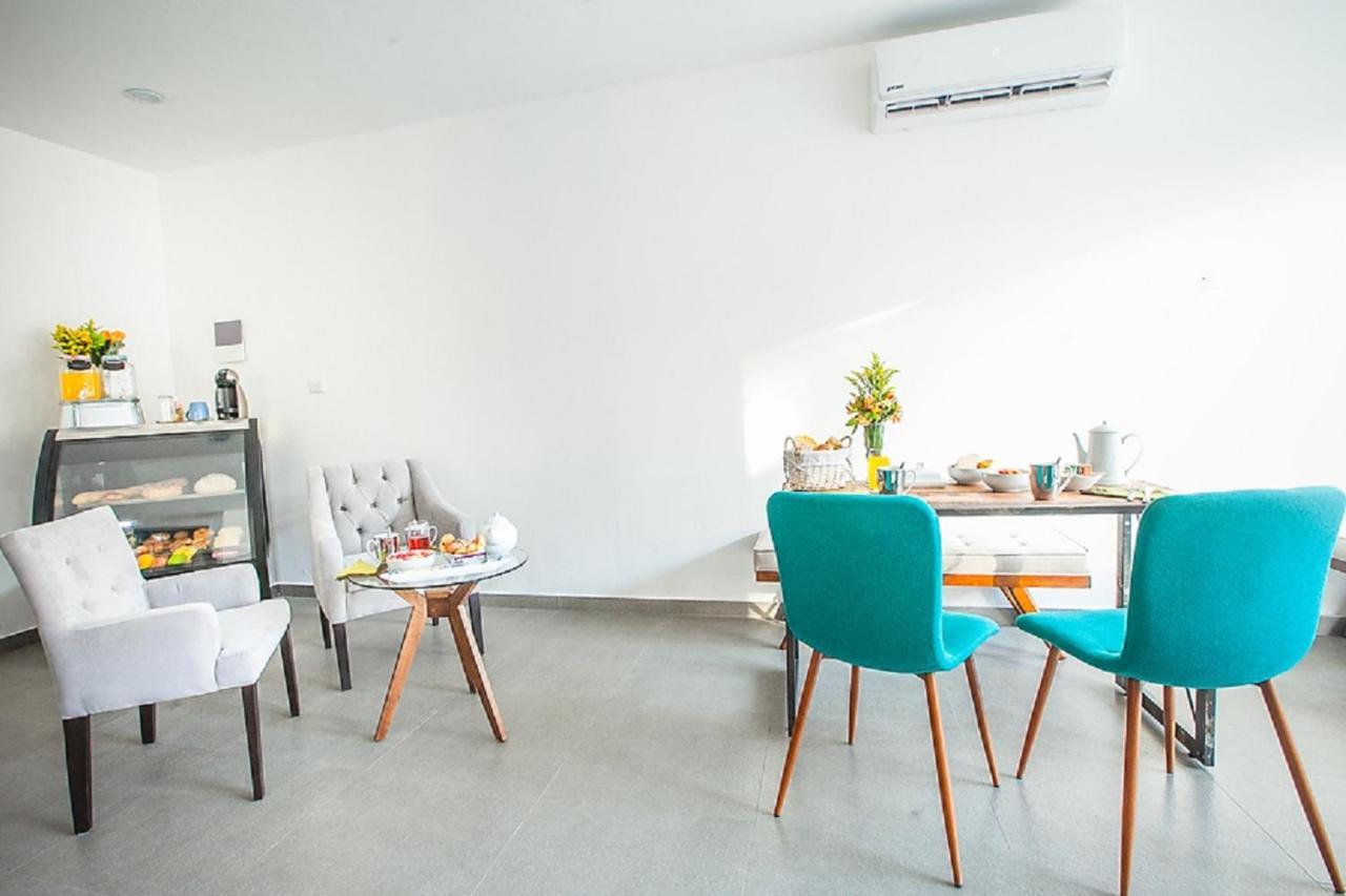 Khách sạn Mow Midtown & Residences Playa del Carmen