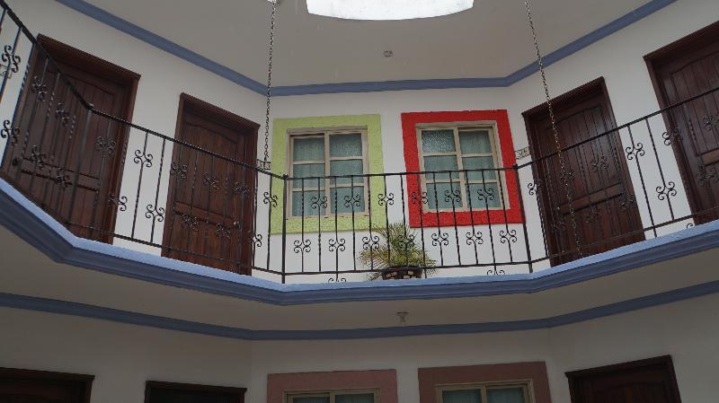 Khách sạn Alux Playa del Carmen