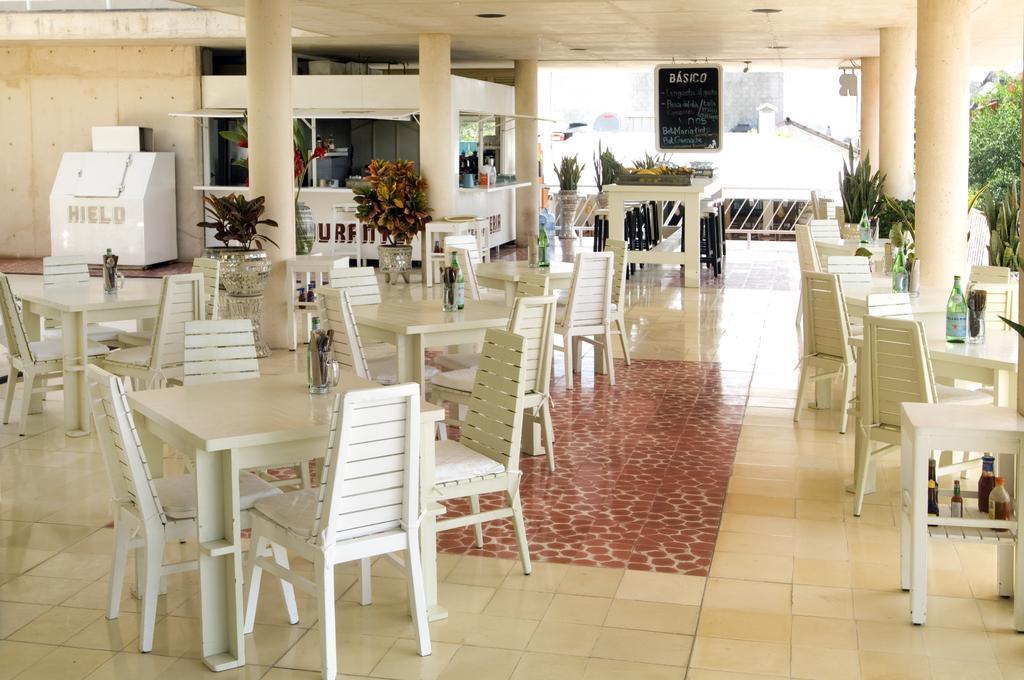 Basico Khách sạn Playa del Carmen