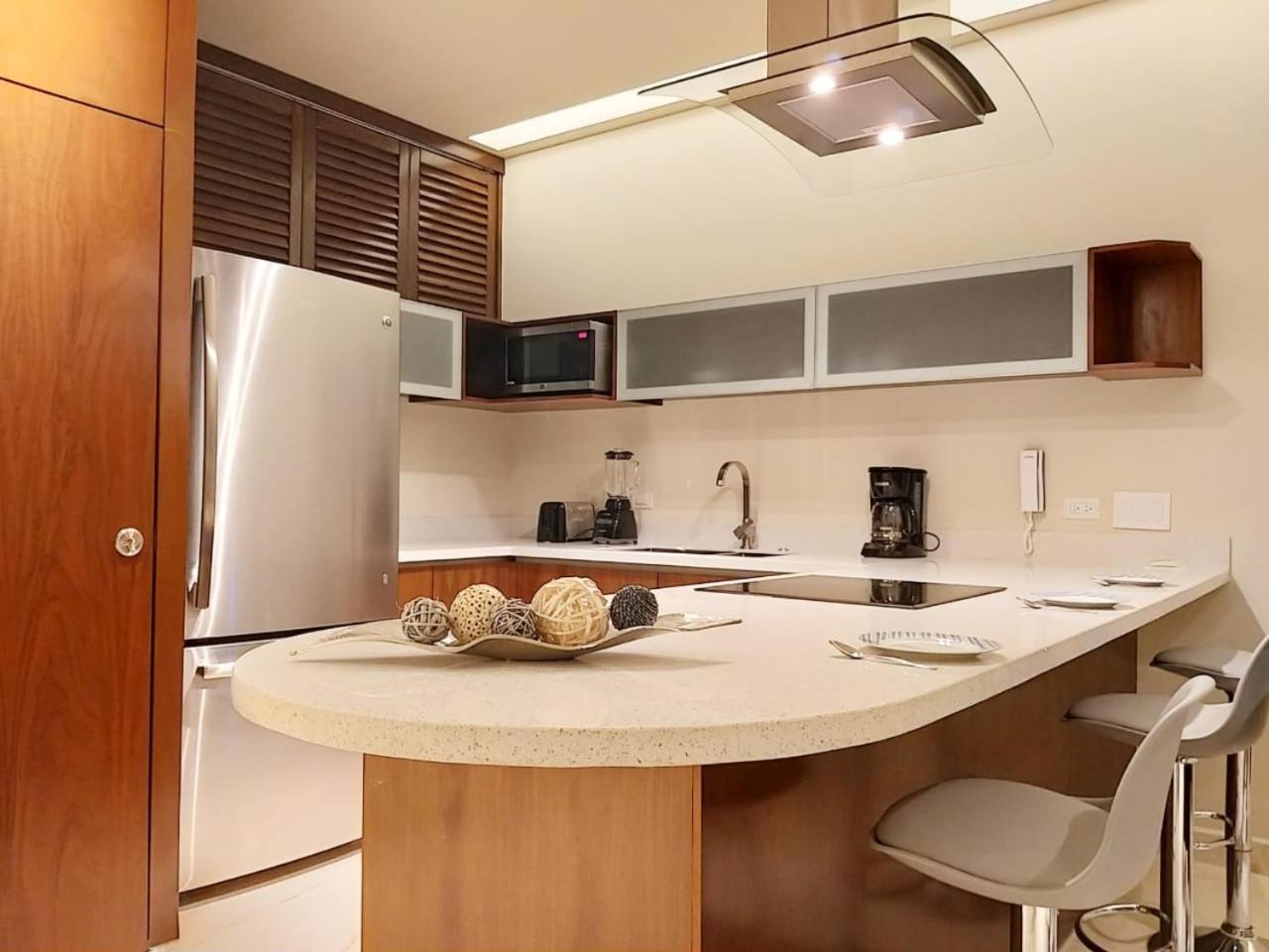 Căn hộ Precious 1 Bedroom In Brand New Miranda Building By Happy Address *