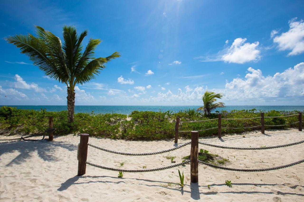 Boutique Oceanfront Aparthotel Playa del Carmen