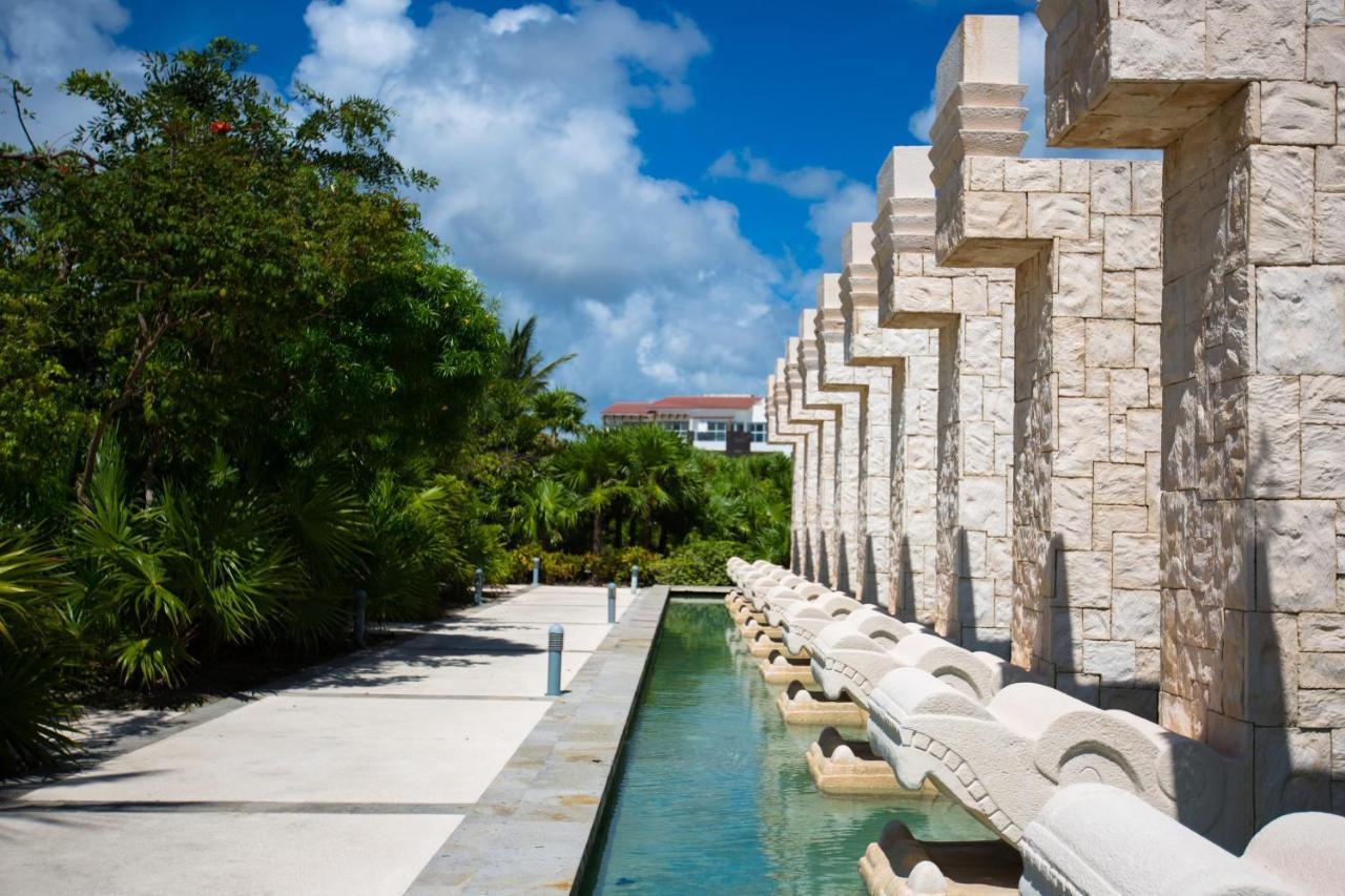 Boutique Oceanfront Aparthotel *