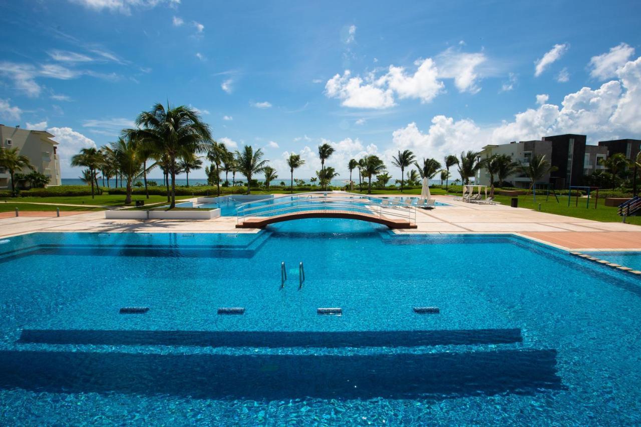 Boutique Oceanfront Aparthotel Playa del Carmen