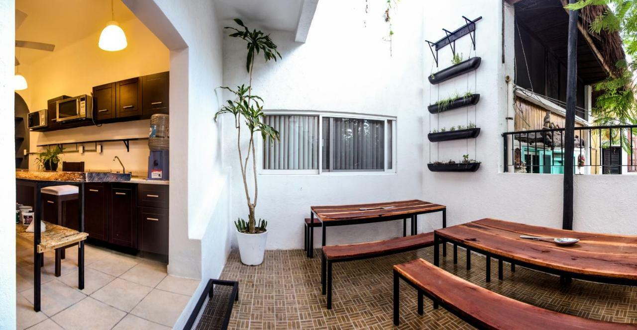 Urban Beach Chic * Playa del Carmen
