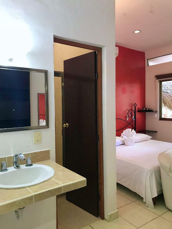 Popol Vuh Boutique 5*