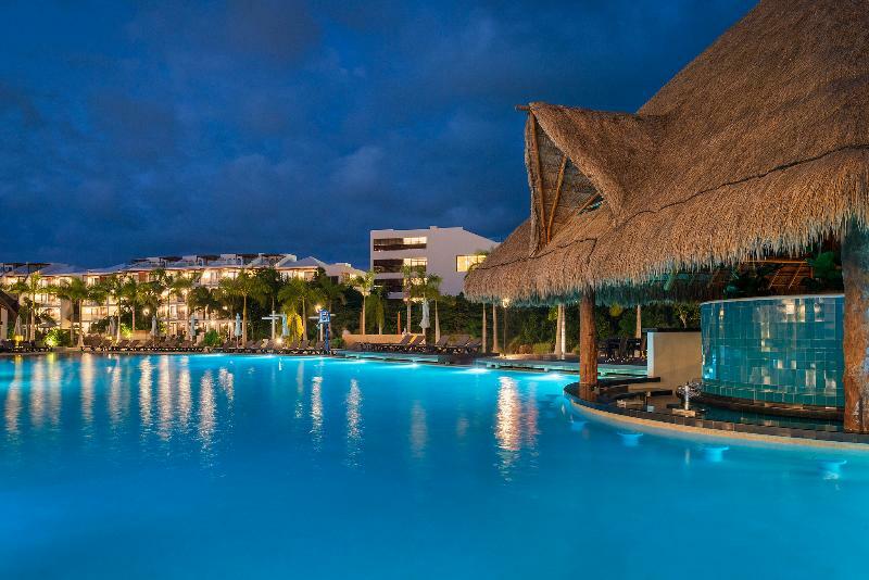 El Beso Adults Only At Ocean Riviera Paradise