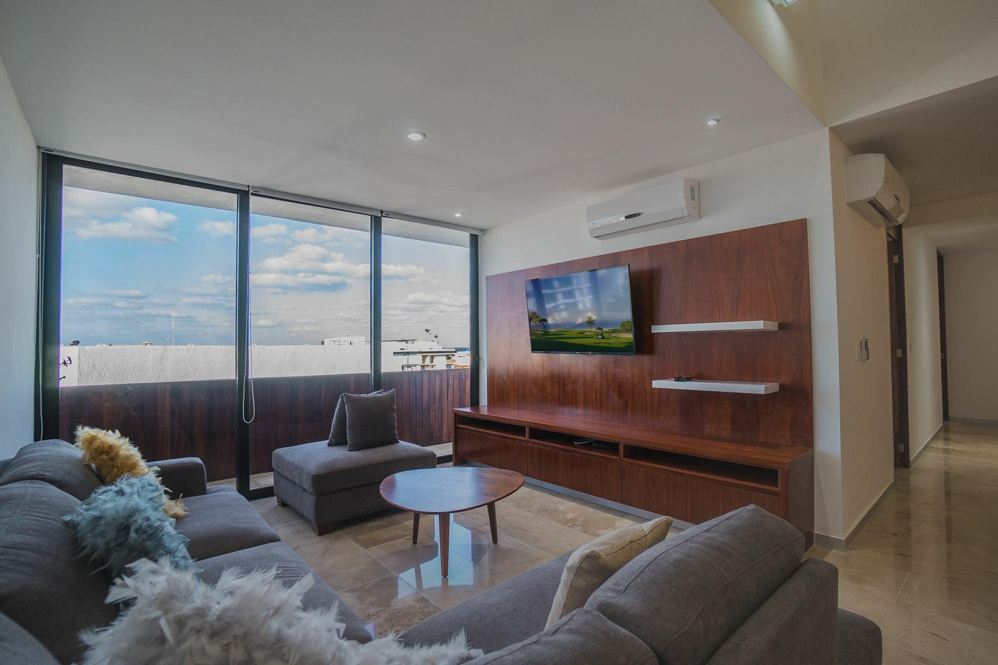 Kuxtal 5th Avenue By Bric Apartment
