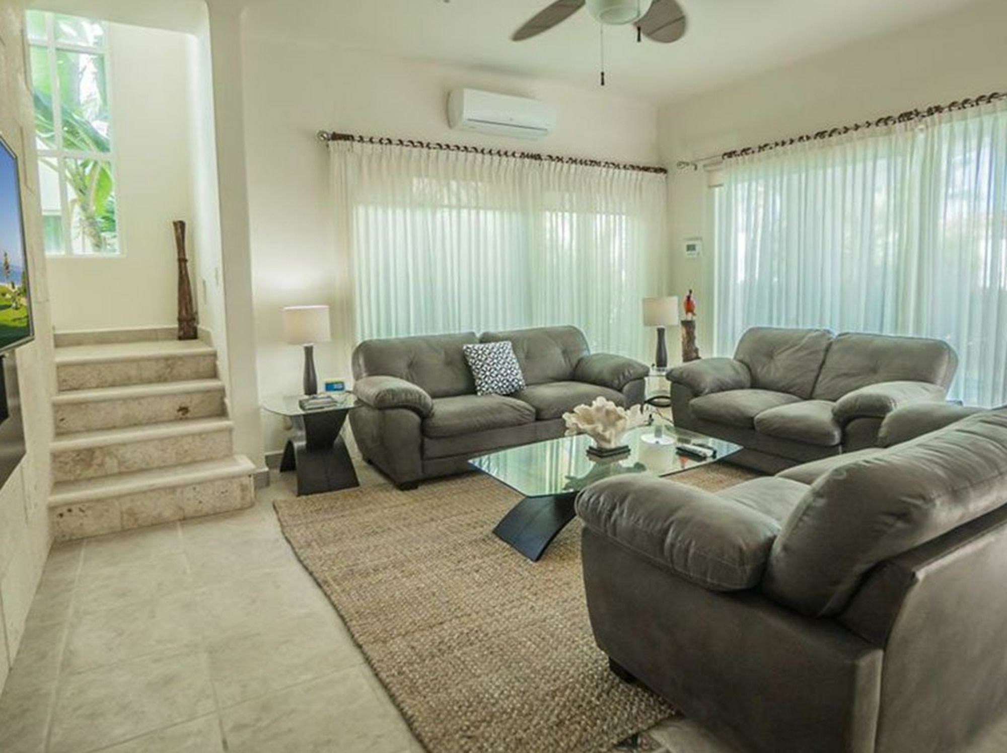 Villa Paraiso By Chezplaya *