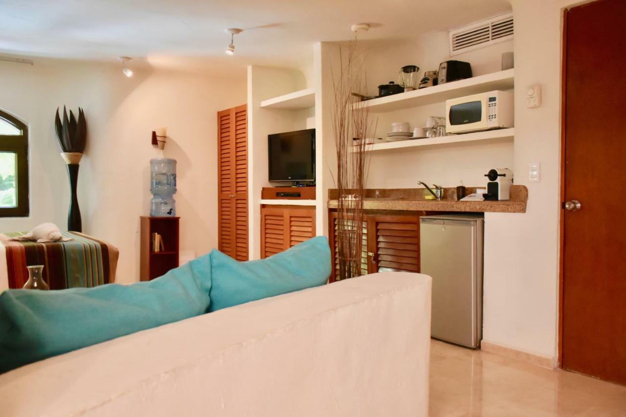 Khách sạn Playa Palms 4*