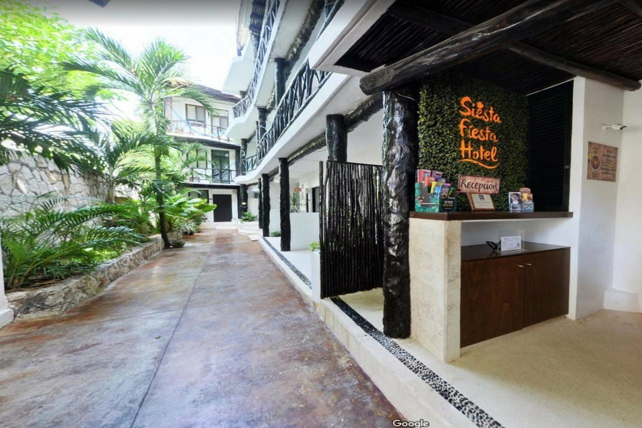 Siesta Fiesta - 5th Avenue 2*