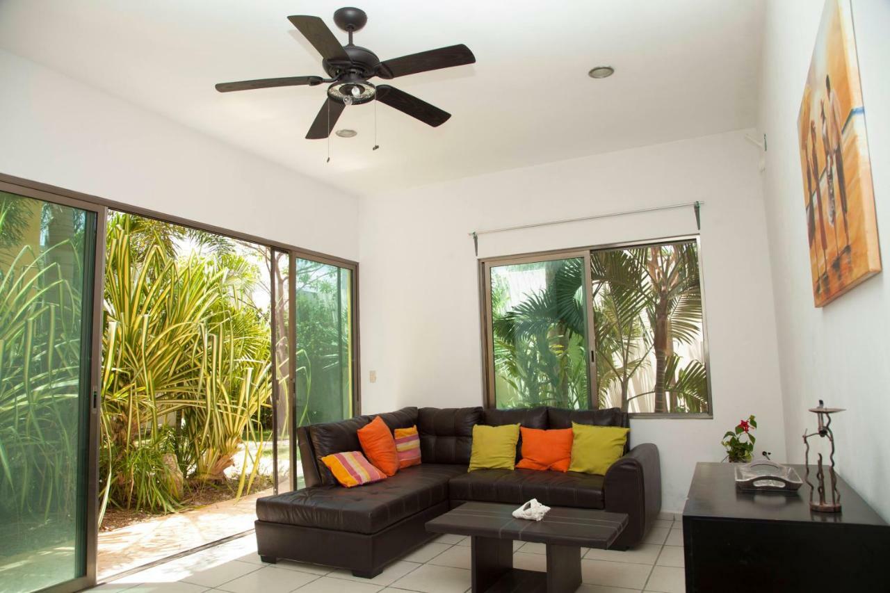 Beautiful Private For 16 Pax With Garden, Bbq And Pool, Casa de férias