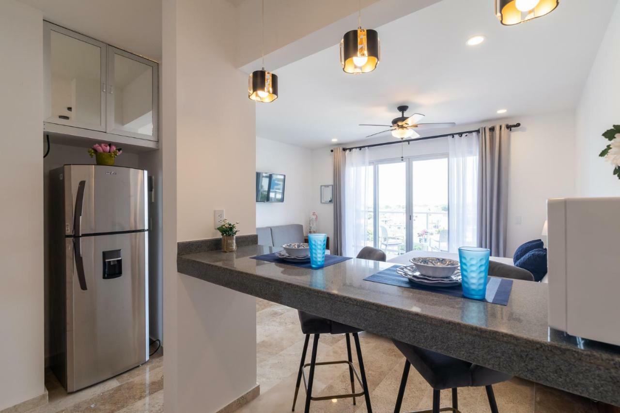 Kuyaan Coral Suites By Holiday In Playa
