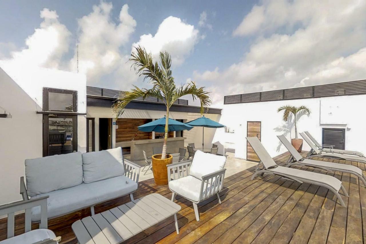 Apartment Icono Playa Condos, B307 Playa del Carmen
