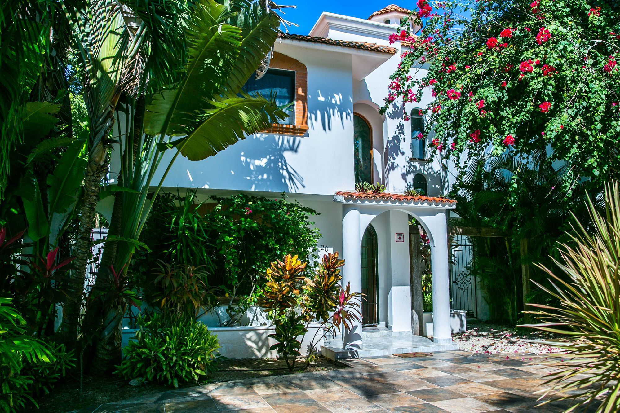 Biệt thự Casa 20 *