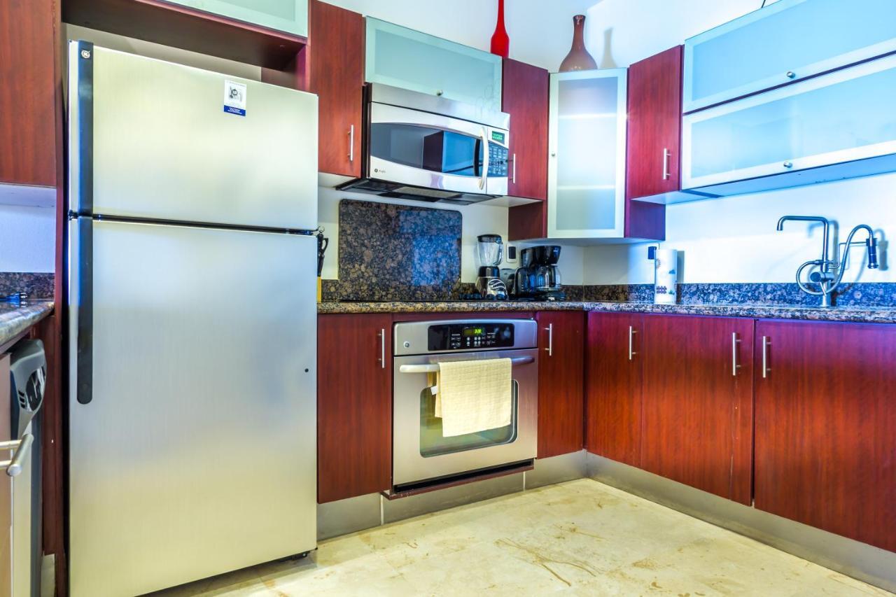 El Faro Oceanfront Apartments By Bvr Apartment *