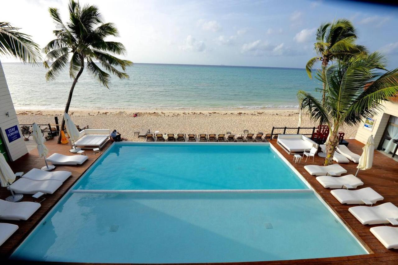 Deluxe Beachside, Private Beach Club And Golf Căn hộ Playa del Carmen