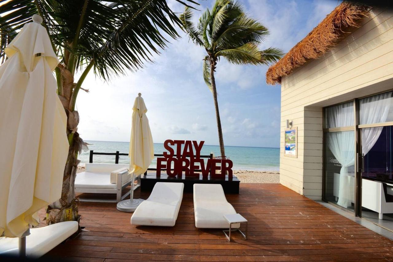 Deluxe Beachside, Private Beach Club And Golf Căn hộ Playa del Carmen