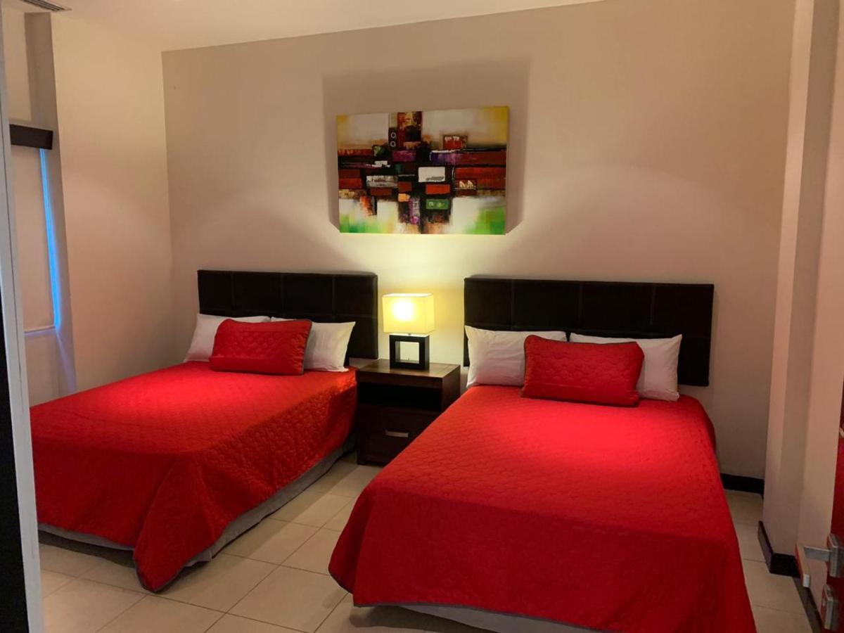 San Pedro Hotel, 5ta Avenida Playa del Carmen