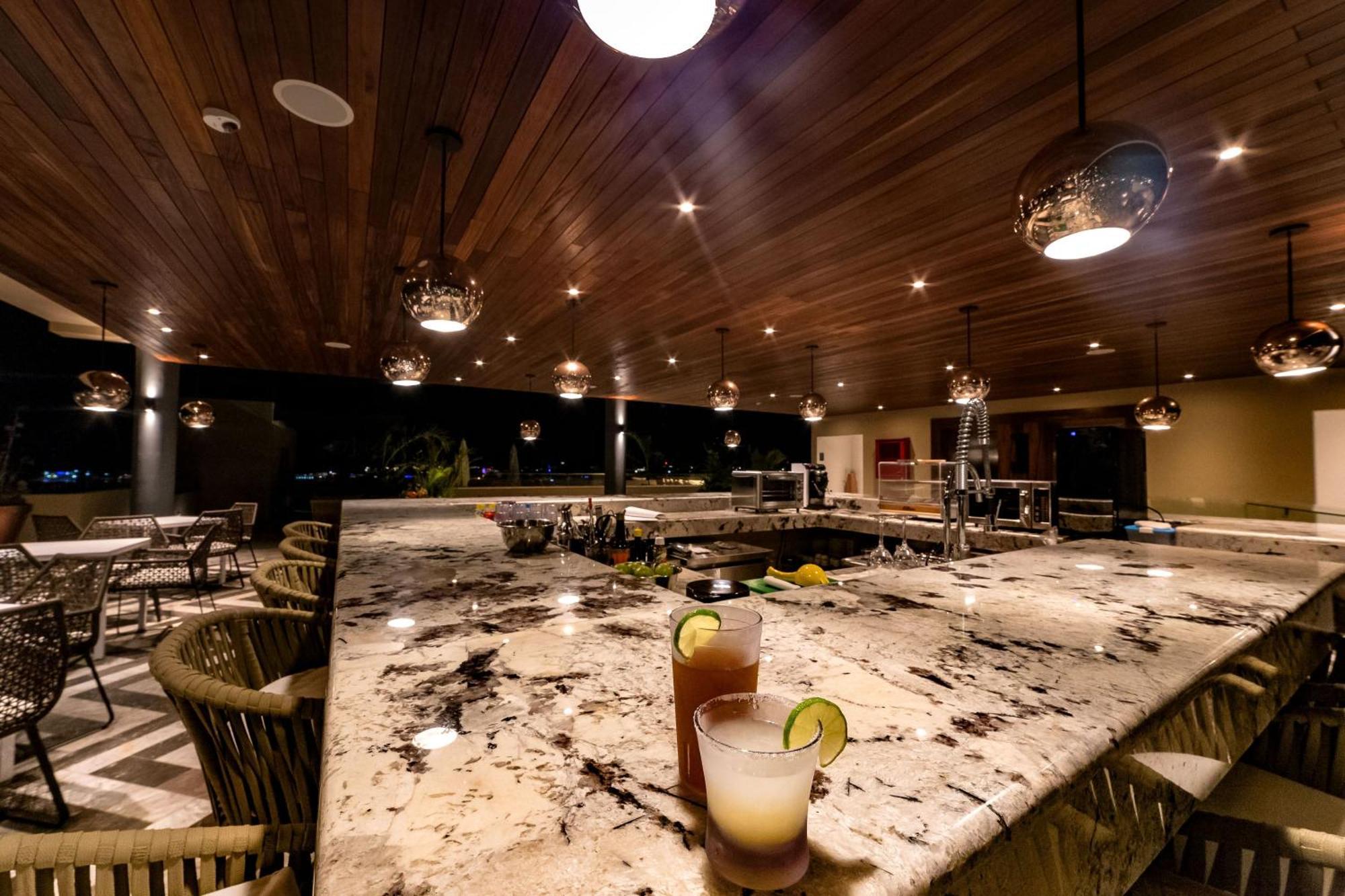 Singular Joy Vacation Hotel