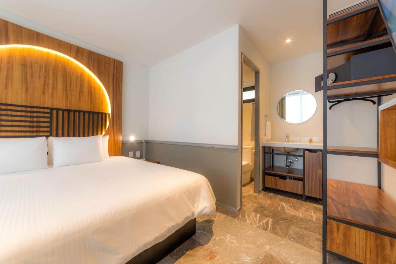 Singular Joy Vacation 3* Playa del Carmen