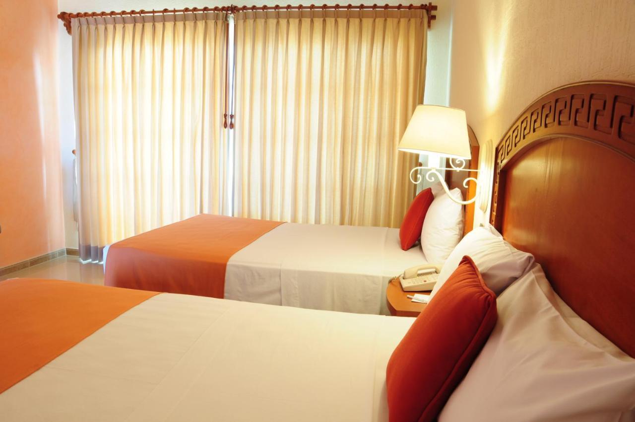 Hotel Sian Kaan 3*
