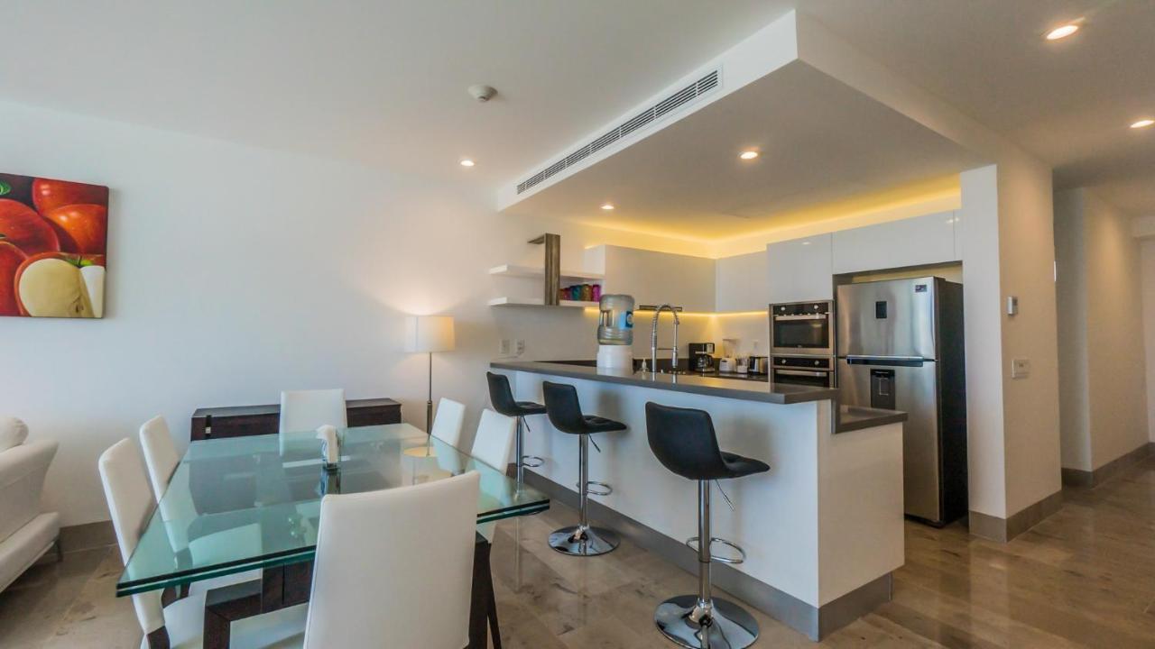 Oceana 422 Apartment