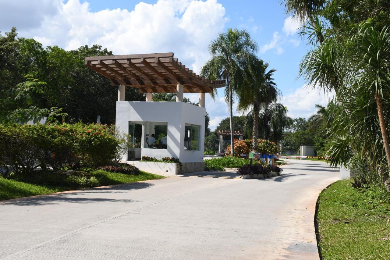 4 Bedroom Luxury Villa & 3 Bedroom Villa With Swimming Pool Close To The Beach * Playa del Carmen