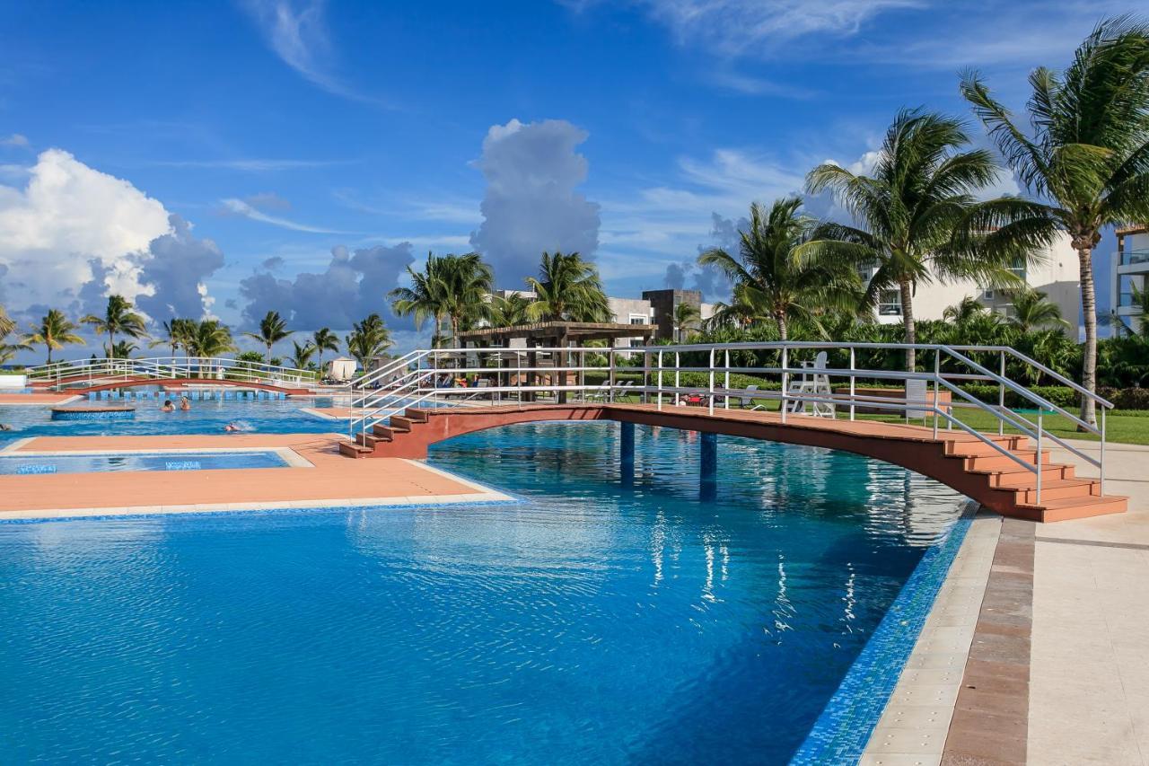 Relaxing 2 Bedroom With Jacuzzi, Terrace And Club Căn hộ Playa del Carmen