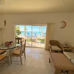 Casa De La Playa Fishermen