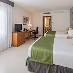 Wyndham Garden Playa del Carmen