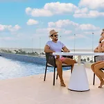 Singular Dream Beach Residences