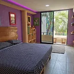 Numa Hotel