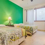 La Brisa Condo By Bvr