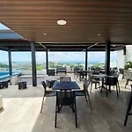 Ipana By 5Th Ave Rentals