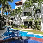 Lovely 2 Bdrm Condo In Gated Community & Pool View