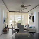 Central Luxury Apartment Playa Del Carmen