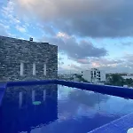 Mia Center Hotel