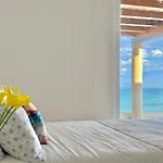Private Beach Club-Penthouse For Large Groups