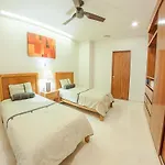 Luxurious 2Br Condo Surrounded By Nature By Happy Address
