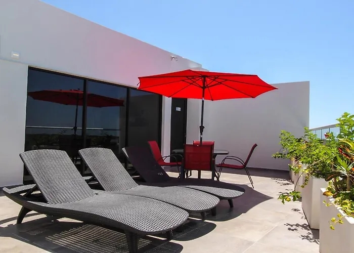 Zulim Condo - 302