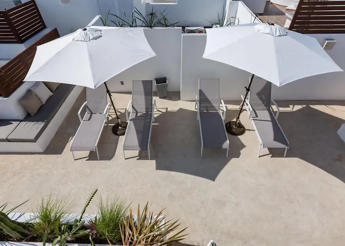 Caribbean Apartment 2