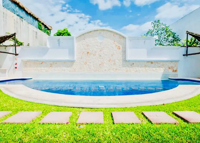 Gorgeous 11 People Comfort Villa With Pool Playacar Phase 2