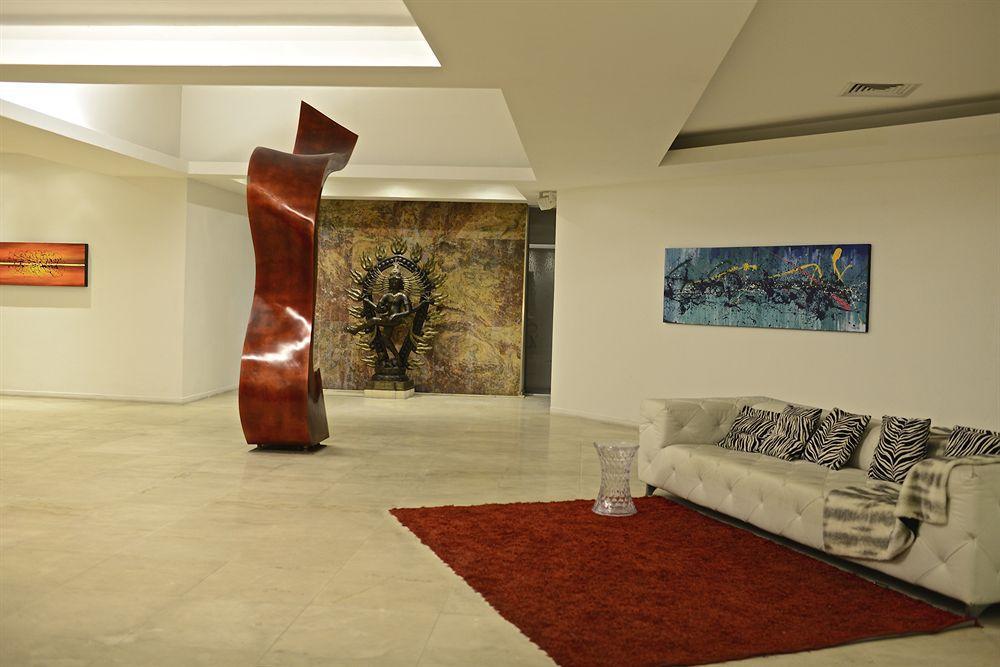 In Fashion & (adults Only) Hotel 4*