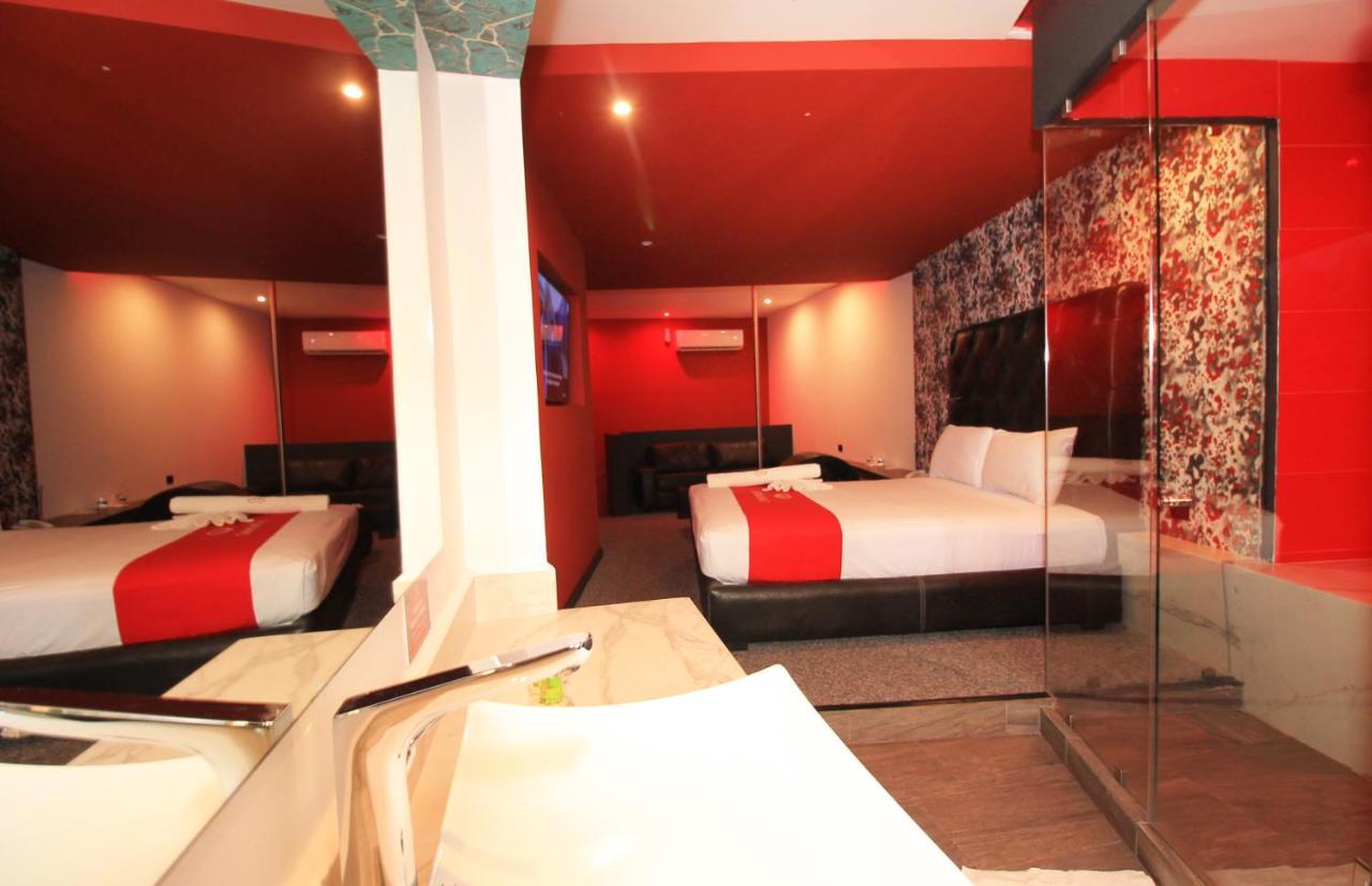 Hotel do amor Intimissimo 85 Playa del Carmen